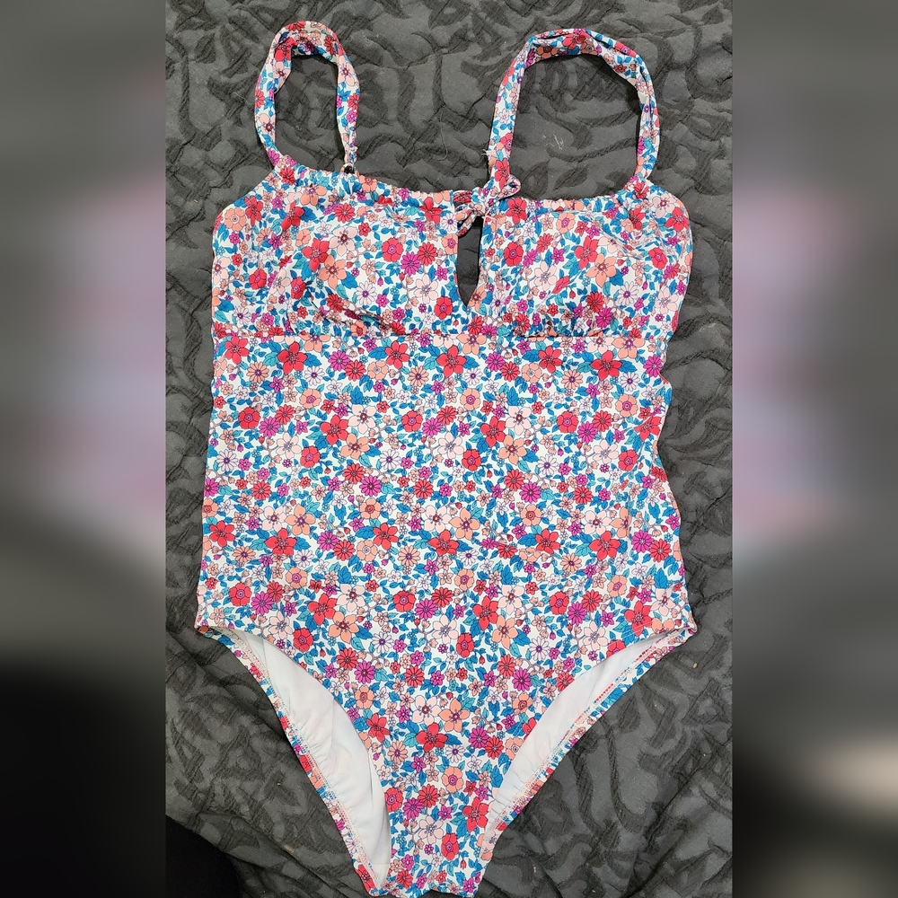 Womens One-piece  Swimsuit multi-color floral size 12-14
